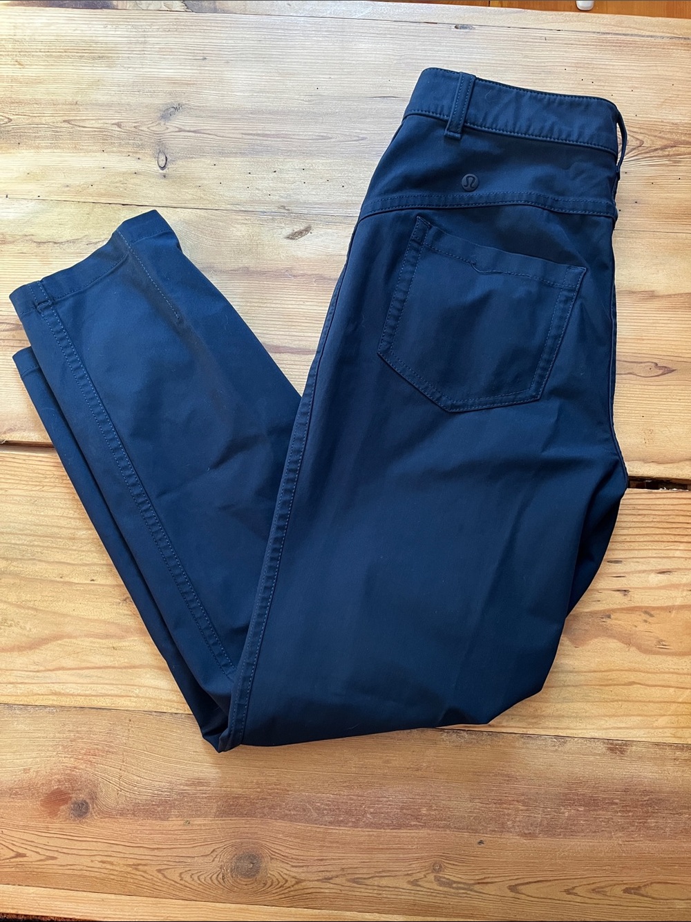 LULULEMON 6 Navy Blue City Sleek 5-Pocket Pants